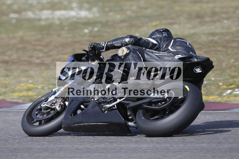 /37 09.08.2026  Pluess Motosport ADR/Freies Fahren/15